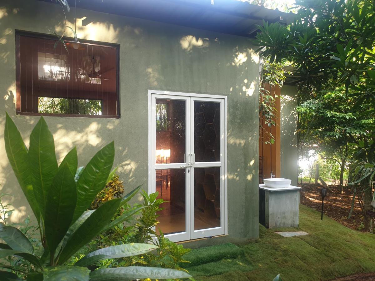 Amritham Holidays Homestay Trivandrum Thiruvananthapuram Buitenkant foto